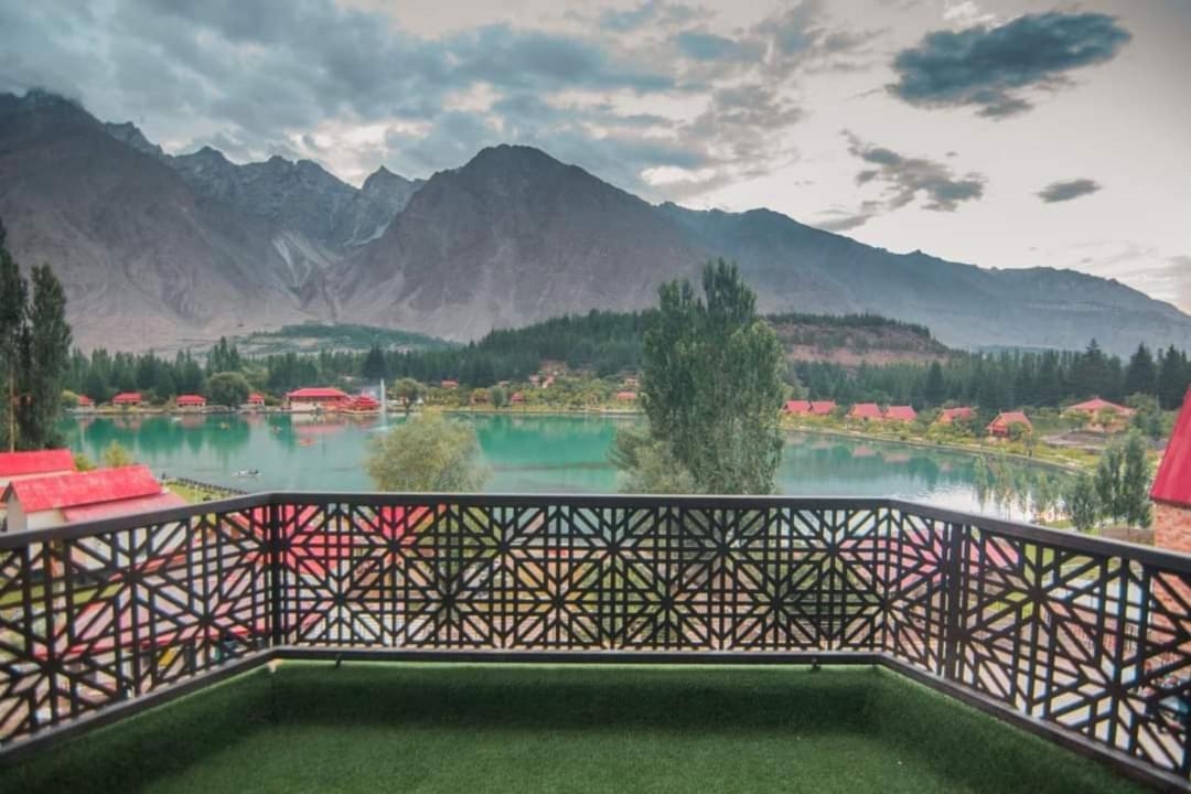 Tibet Hotel Skardu Eksteriør bilde