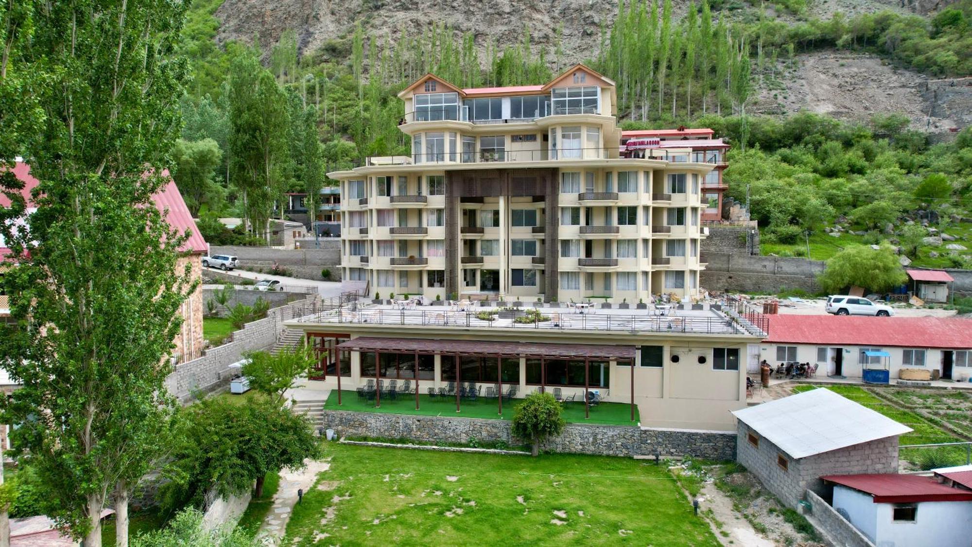 Tibet Hotel Skardu Eksteriør bilde
